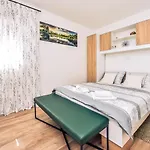 Matanovi Dvori-3 By Interhome Appartement