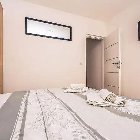 Matanovi Dvori-3 By Interhome Apartment