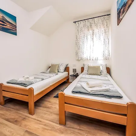 Matanovi Dvori-3 By Interhome Apartment