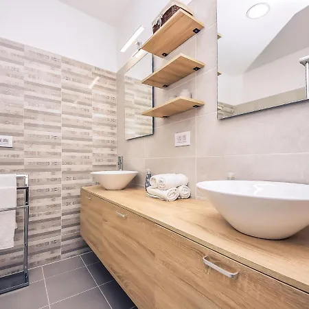 Апартаменты Matanovi Dvori-3 By Interhome