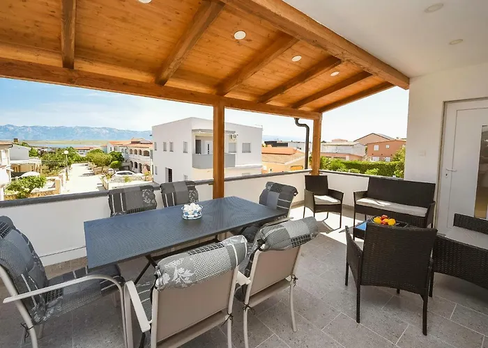 Apartmán Matanovi Dvori-3 By Interhome *